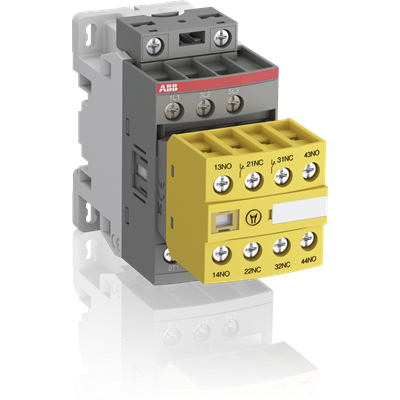 1SBL137082R1122  CONT. SEG. 3P 9A 4KW 24-60V